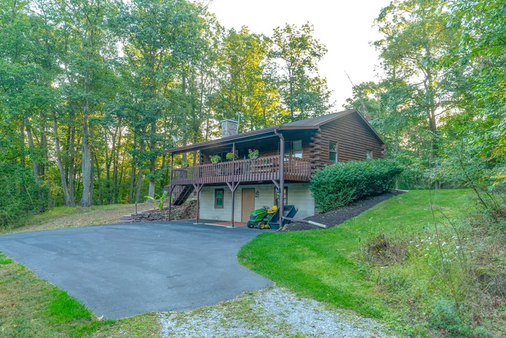 Nearby Listing Image