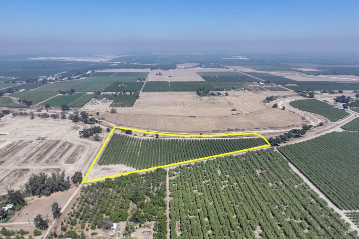 Nearby Listing Image