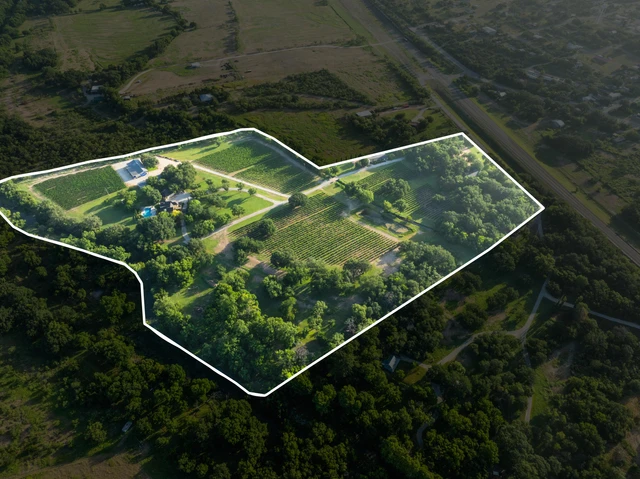 Nearby Listing Image