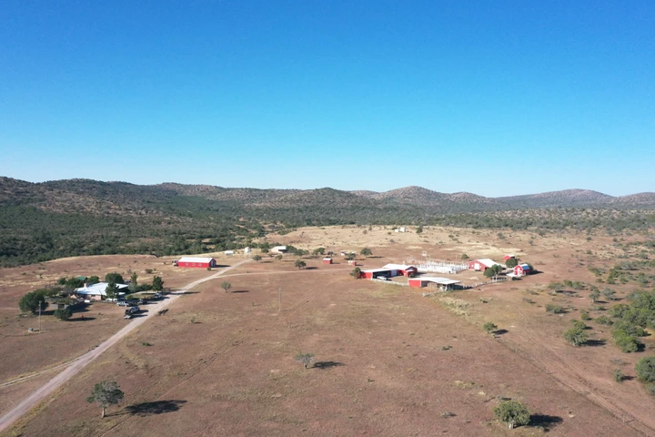 Nearby Listing Image