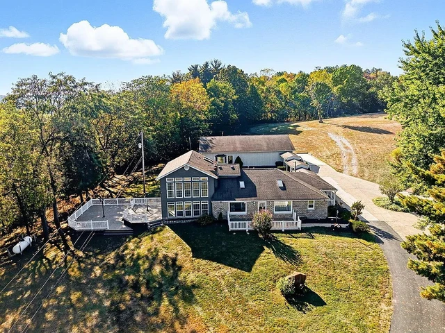 Nearby Listing Image