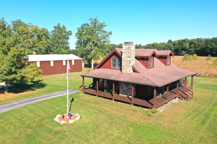Nearby Listing Image