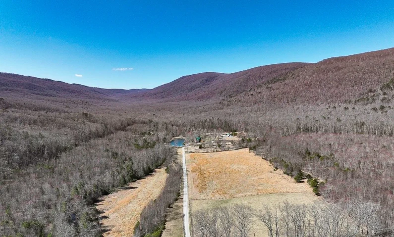 Nearby Listing Image