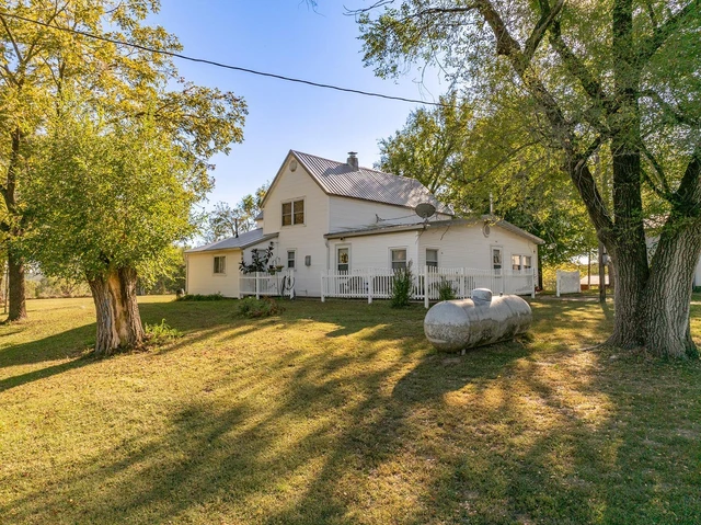 Nearby Listing Image