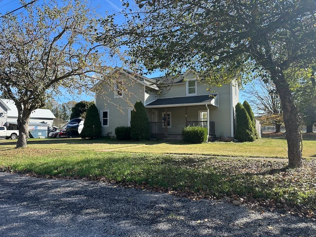 Nearby Listing Image