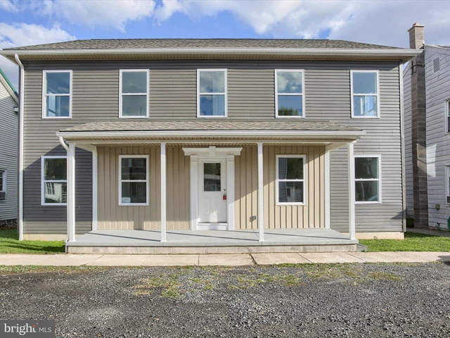 Nearby Listing Image