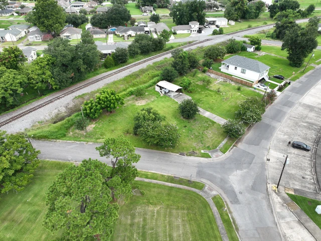 Nearby Listing Image