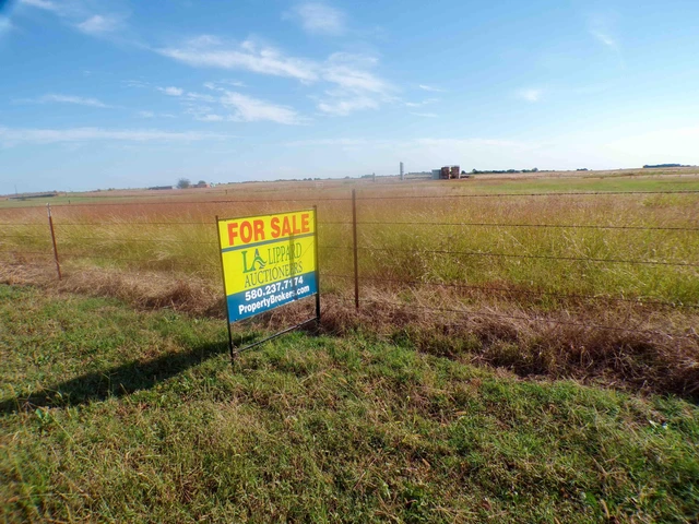Nearby Listing Image