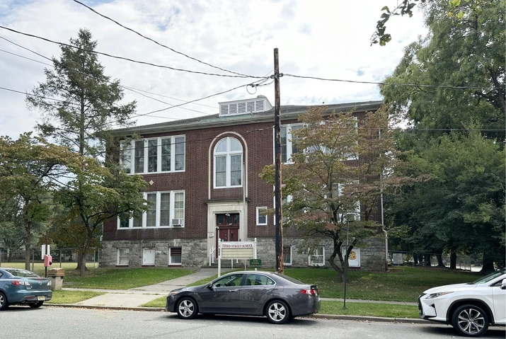 Nearby Listing Image