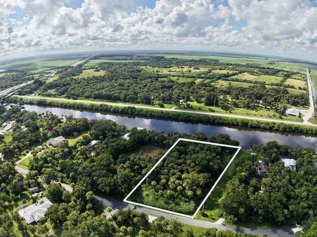 Nearby Listing Image
