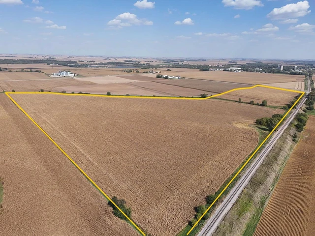 Nearby Listing Image