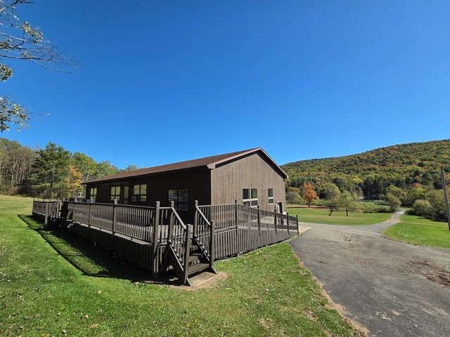 Nearby Listing Image