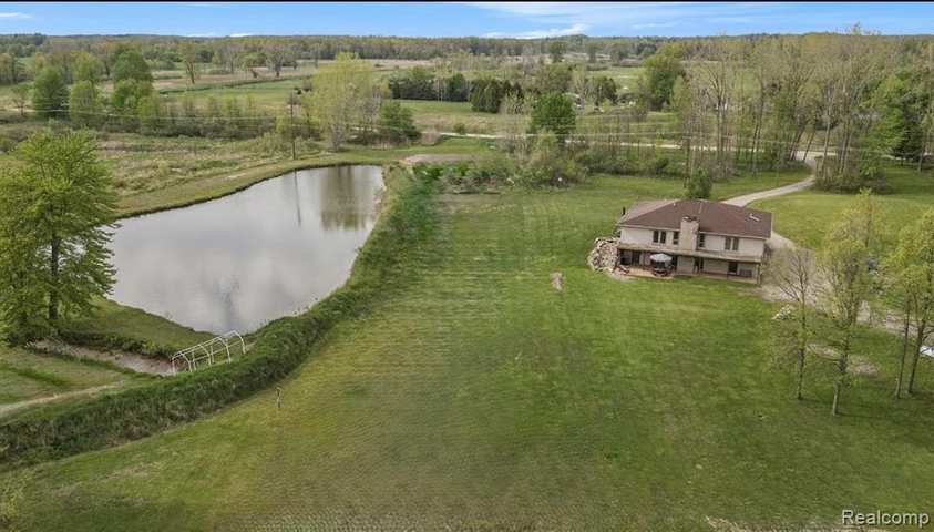 Nearby Listing Image