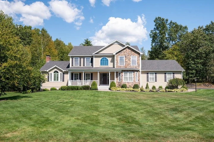 Nearby Listing Image