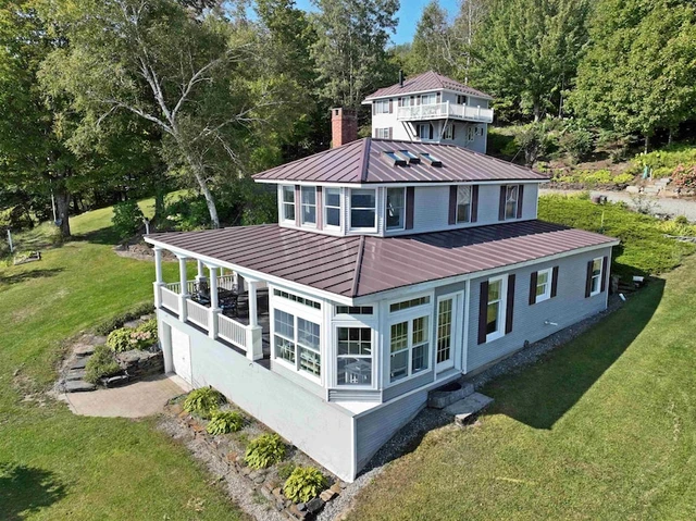 Nearby Listing Image