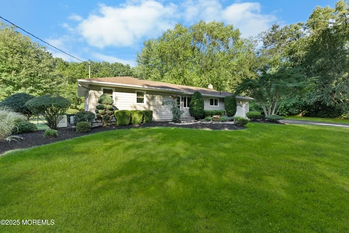 Nearby Listing Image