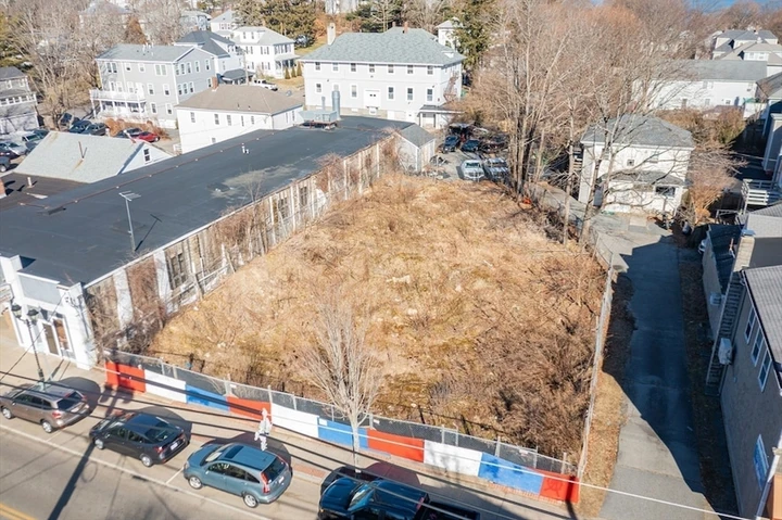 Nearby Listing Image