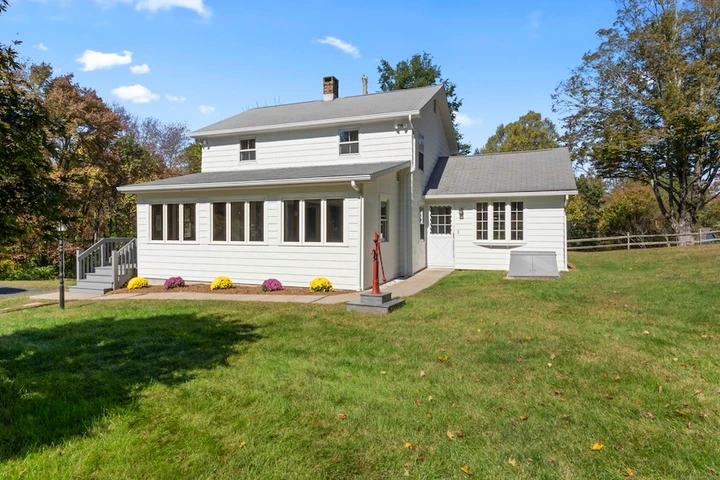 Nearby Listing Image