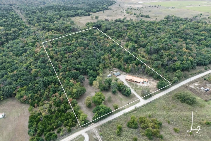 Nearby Listing Image