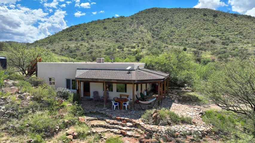 Nearby Listing Image