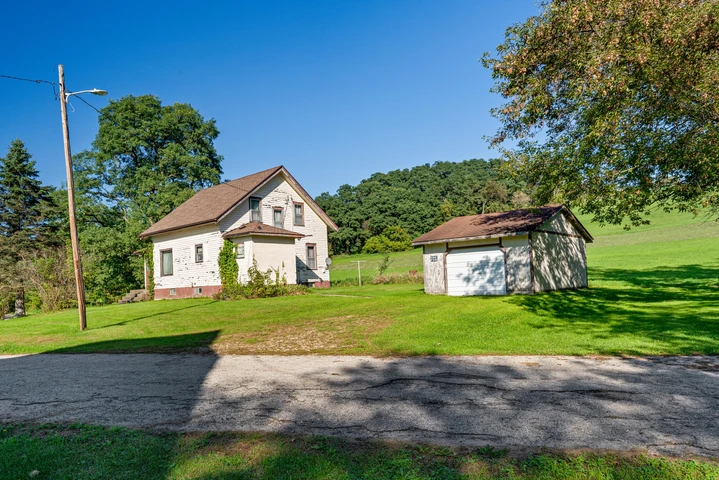 Nearby Listing Image