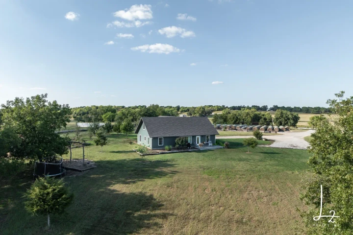 Nearby Listing Image