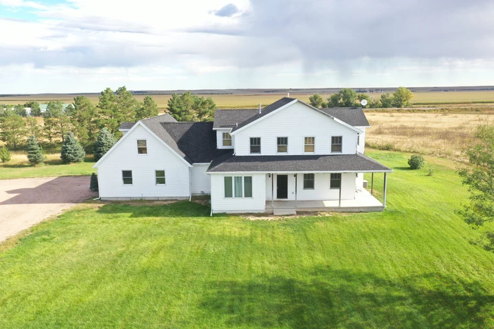 Nearby Listing Image