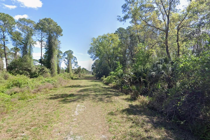 Nearby Listing Image