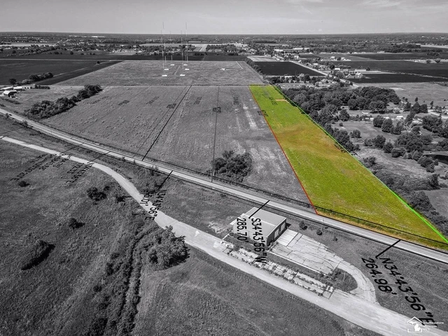 Nearby Listing Image