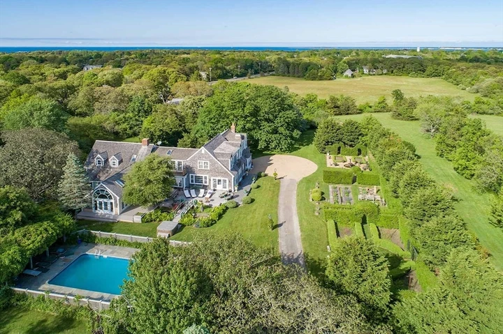 Nearby Listing Image