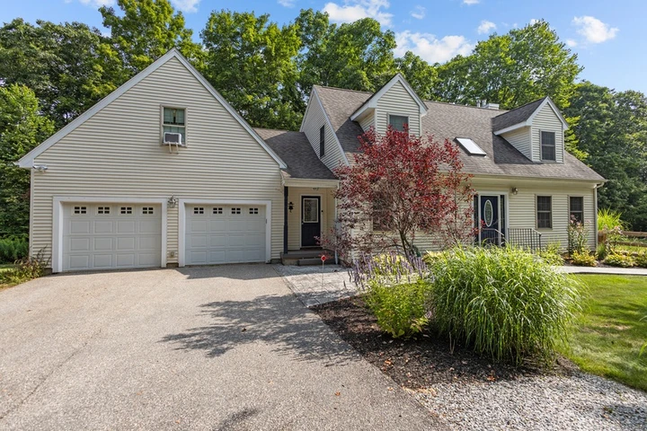 Nearby Listing Image