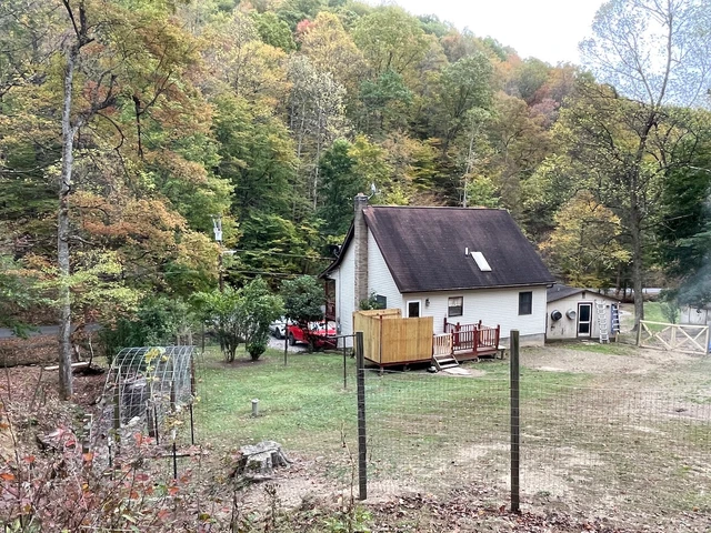 Nearby Listing Image
