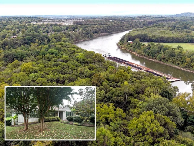 Nearby Listing Image