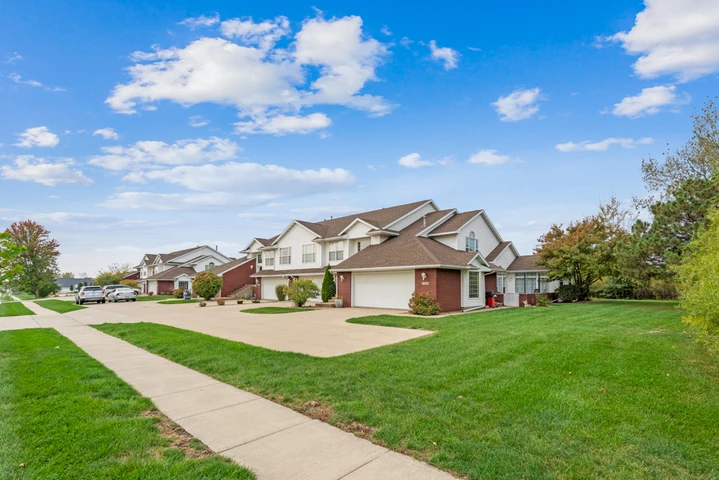 Nearby Listing Image