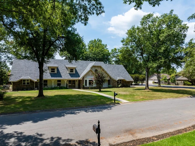 Nearby Listing Image