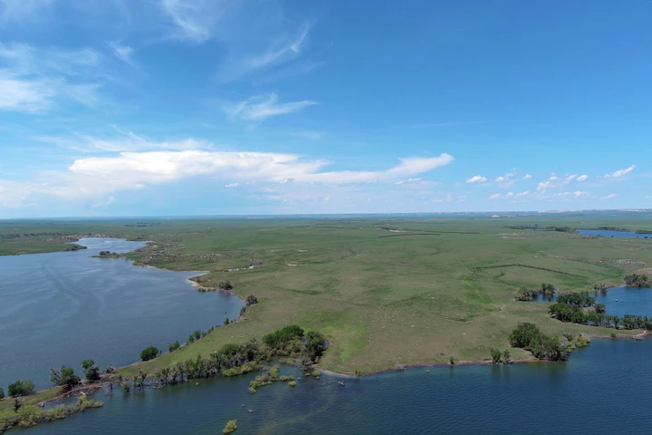 Nearby Listing Image