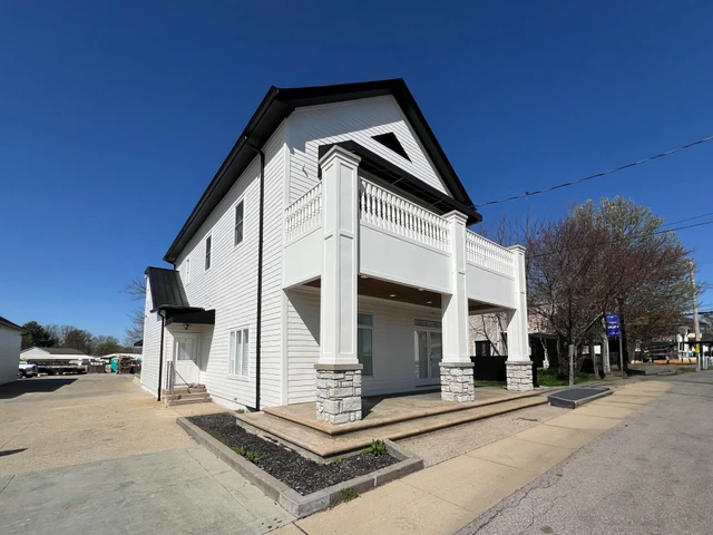 Nearby Listing Image