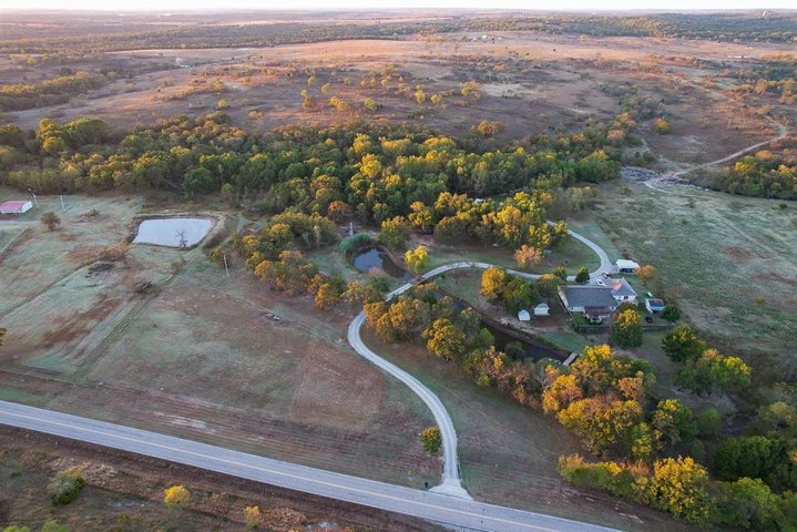 Nearby Listing Image