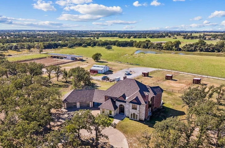 Nearby Listing Image