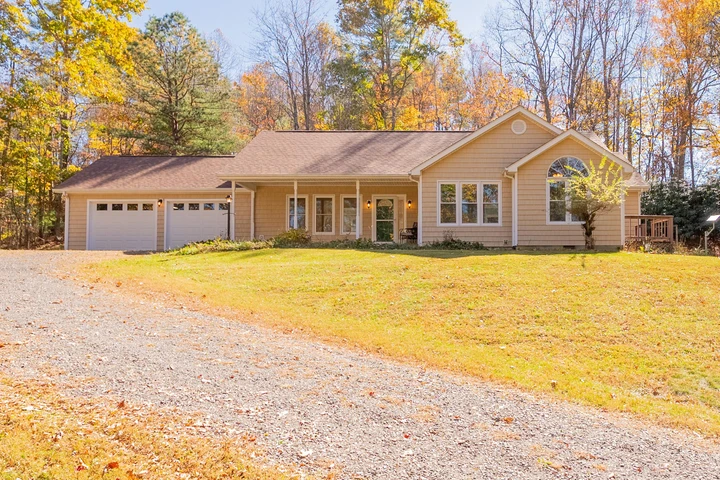 Nearby Listing Image