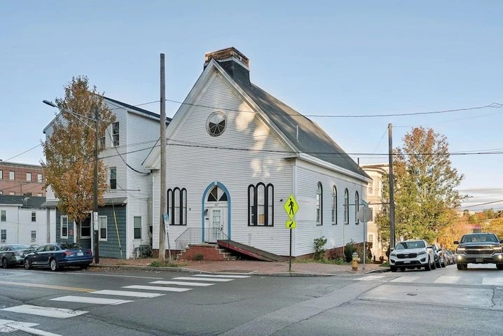 Nearby Listing Image