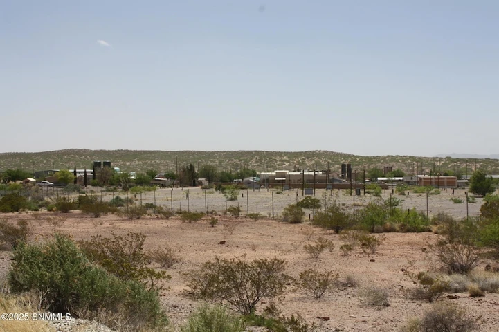 Nearby Listing Image