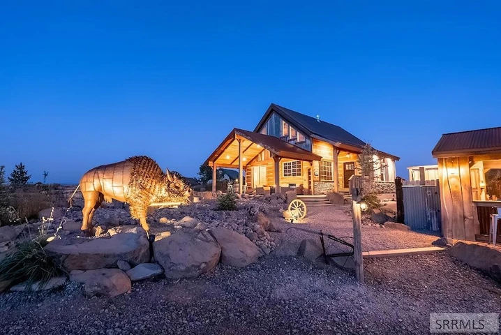 Nearby Listing Image