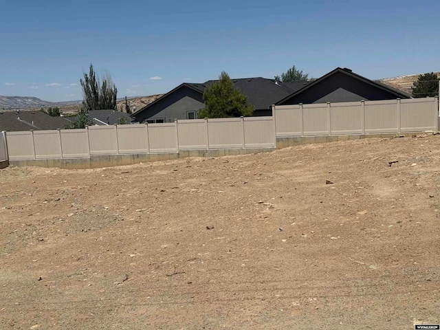 Nearby Listing Image