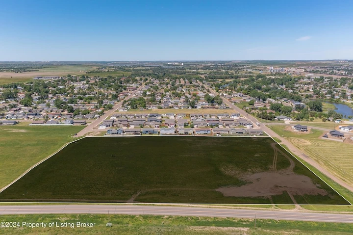 Nearby Listing Image