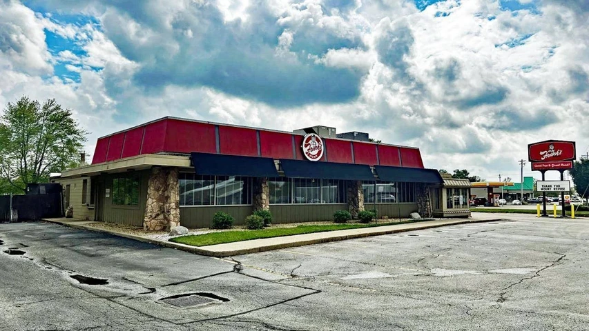 Nearby Listing Image