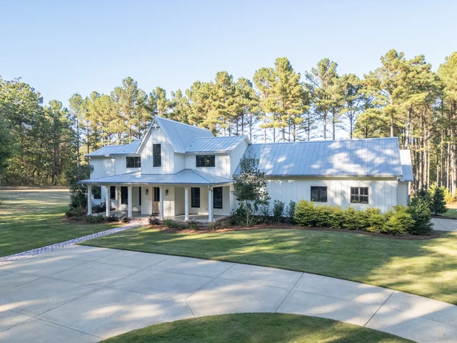 Nearby Listing Image