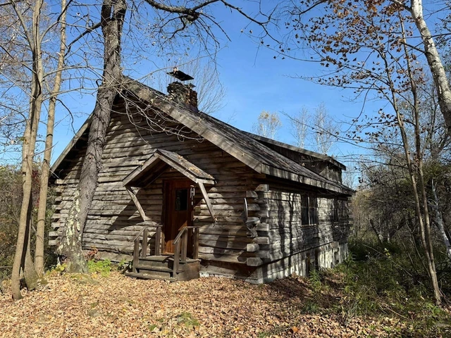 Nearby Listing Image