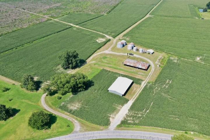 Nearby Listing Image