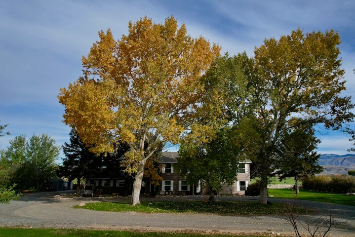 Nearby Listing Image